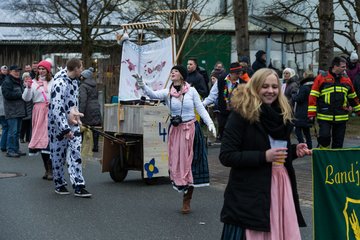 Bild 351 - Latuff Umzug